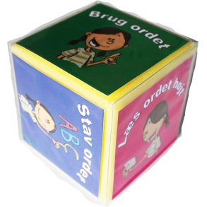 Wordifax 1, to st kort og to sm lommeterninger